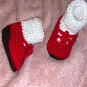 Baby knitted shoes
